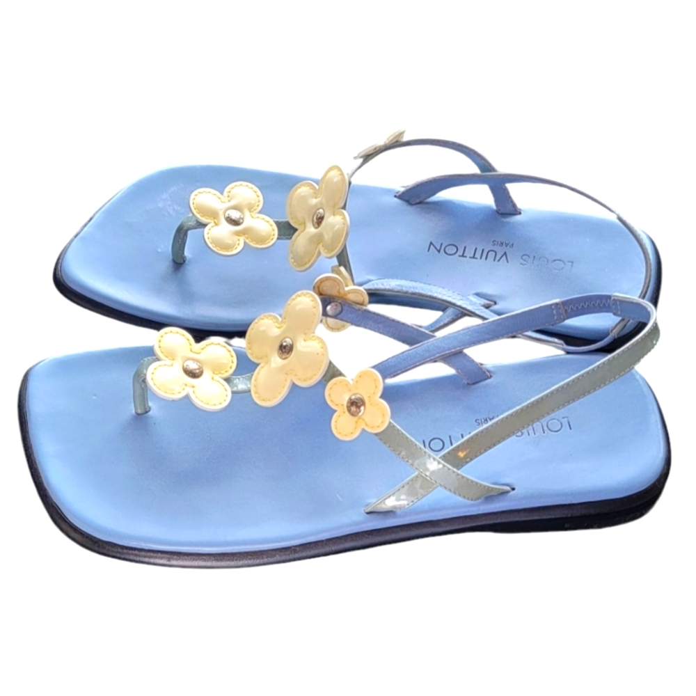LOUIS VUITTION Sandals Blue with Cream Colored Flower  Size 39.5 - US 9.5